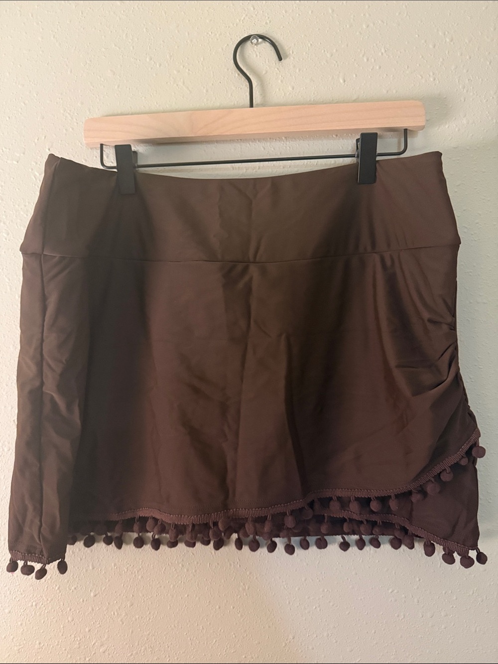 Women’s Brown Pom-Trim Swim Coverup Skirt